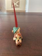 Hummel beeldje Jongen met Fluit 29/0, Antiek en Kunst, Curiosa en Brocante, Ophalen of Verzenden