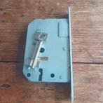 Nemef Kastdeurslot - Compleet met Sleutel, Ophalen of Verzenden, Zo goed als nieuw, IJzer, Slot