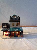 Dickensville Gas Station Kersthuisje, Ophalen of Verzenden, Zo goed als nieuw