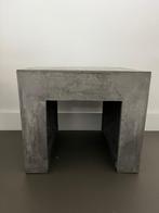Bijzettafel | Bijzettafeltje | Kruk | Krukje | Zuil | Sokkel, Ophalen, Minder dan 55 cm, Gebruikt, Basic. Industrieel