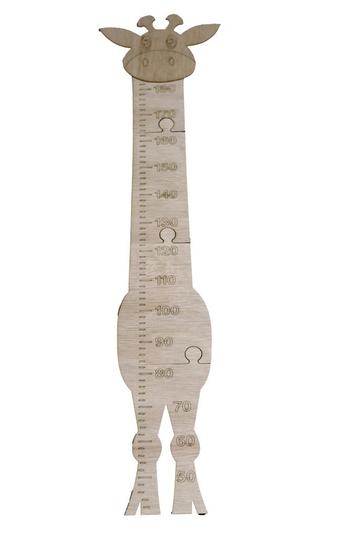 Gepersonaliseerde Baby Giraffe Groeimeter - Houten Wanddecor beschikbaar voor biedingen