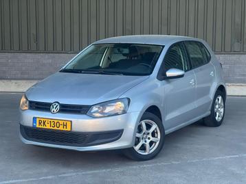 Volkswagen Polo 1.2 51KW 2010 Grijs beschikbaar voor biedingen
