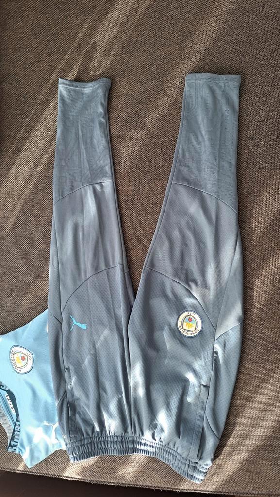 Manchester City Puma Sportset Maat 164, Kinderen en Baby's, Kinderkleding | Maat 164, Zo goed als nieuw, Ophalen of Verzenden
