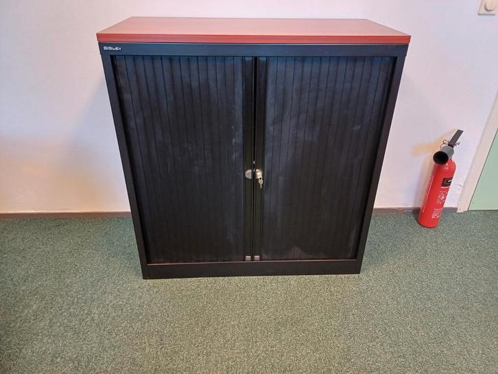 Bisley Schuifdeurenkast - Zwart/Mahonie - Zeer Goed!, Huis en Inrichting, Kasten | Roldeurkasten en Archiefkasten, Zo goed als nieuw