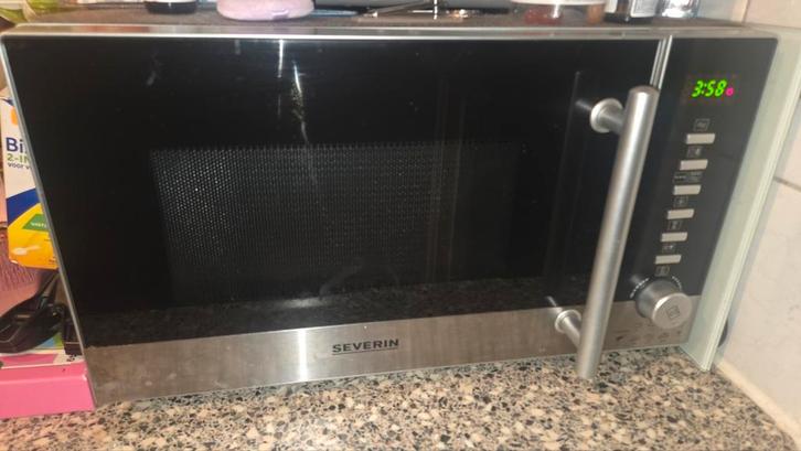 Severin Combimagnetron, Huis en Inrichting, Kasten | Ladekasten, Zo goed als nieuw, Ophalen