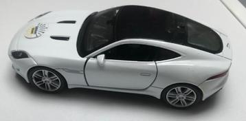 Modelauto Jaguar F-type coupe beschikbaar voor biedingen