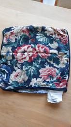 2 IKEA Kussenhoezen 50x50 - Bloemen & Bladeren, Ophalen of Verzenden, Gebruikt, Groen, Vierkant