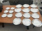 Arcopal servies 18 delig in nieuwstaat, Antiek en Kunst, Ophalen