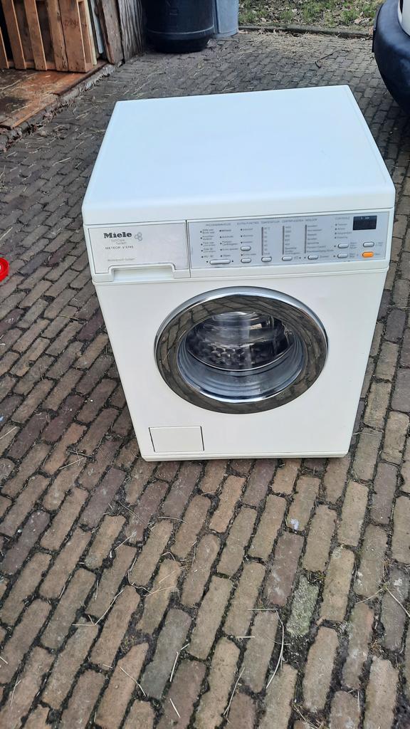 Miele Wasmachine Meteor V5745 6 kg 1450 rpm, Witgoed en Apparatuur, Wasmachines, Gebruikt, Voorlader, 4 tot 6 kg, 85 tot 90 cm