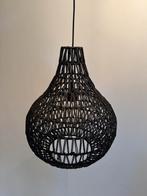 Moderne zwarte hanglamp, Huis en Inrichting, Lampen | Hanglampen, Ophalen, Nieuw, Stof, Minder dan 50 cm