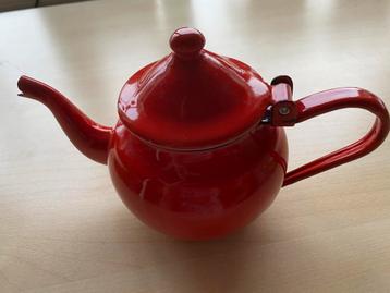Antiek thee / koffie / melk kannetje keteltje beschikbaar voor biedingen