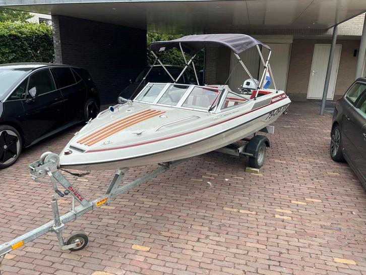 Glastron Spirit V-145 speedboot + Nimarine 9.9 pk + trailer, Watersport en Boten, Speedboten, Gebruikt, 3 tot 6 meter, Benzine