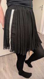 Distrikt Norrebro
Rokje zwart met zilver maat S, Kleding | Dames, Zwart, Ophalen of Verzenden, Zo goed als nieuw, Boven de knie