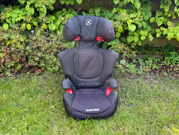 Autostoel Maxi Cosi met isofix beschikbaar voor biedingen