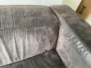 Grijze Tweezitsbank - Gebruikt, comfortabel! beschikbaar voor biedingen