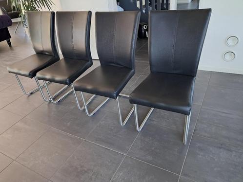 Eetkamerstoel 4 stuks zwart met rvs, Huis en Inrichting, Stoelen, Zo goed als nieuw, Vier, Zwart, Ophalen