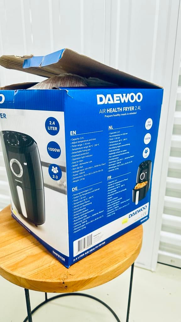 Nieuwe Daewoo Air Health Fryer 2.4L, 2 tot 3 liter, Ophalen of Verzenden, Nieuw, Uitneembare binnenpan