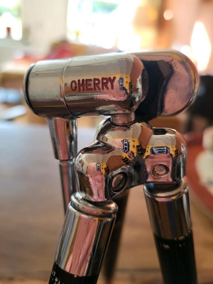 Vintage Cherry Statief - Verzamelaarsobject, Audio, Tv en Foto, Fotografie | Statieven en Balhoofden, Gebruikt, Driepoot, Minder dan 150 cm