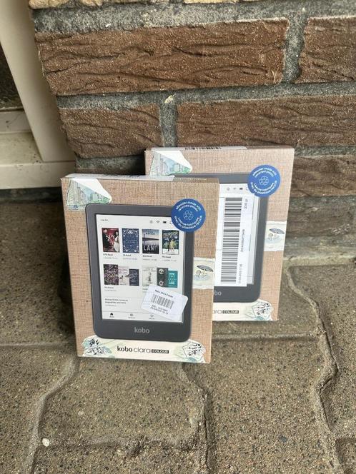 Kobo Clara Colour e-reader, Computers en Software, E-readers, Zo goed als nieuw, 6 inch of minder, 16 GB of meer, Bluetooth, Waterbestendig
