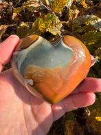 Prachtig polychrome japis hart, Ophalen of Verzenden, Mineraal