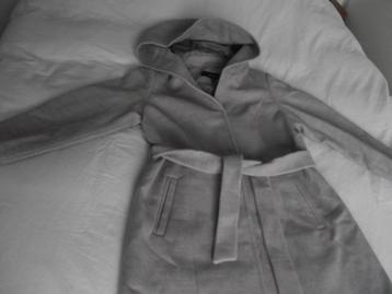 grijs wollen Vero Moda winterjas + capuchon  maat 42-44 L-XL beschikbaar voor biedingen