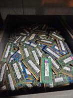 Verschillende merken 2gb 8500s pc3 ddr3 laptop ram geheugen, Gebruikt, DDR3, Ophalen of Verzenden, 2 GB