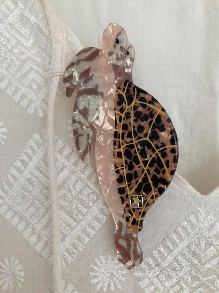 Schildpad  Haarclip haaraccesoire haarsieraad voor het haar!, Sieraden, Tassen en Uiterlijk, Uiterlijk | Haarverzorging, Zo goed als nieuw