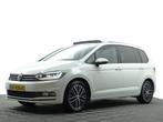 Volkswagen Touran 1.4 TSI R-line+ Aut- 7 Pers, Panodak, Stuu, Benzine, 73 €/maand, 1405 kg, Gebruikt