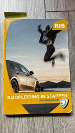 Rijopleiding in stappen praktijkles RIS cbr theorie examen, Ophalen of Verzenden, Gelezen