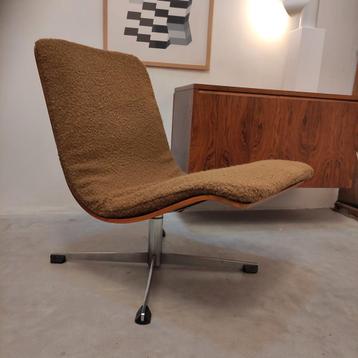 Palisander vintage lounge stoel  beschikbaar voor biedingen