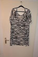 leuk zgan open shoulder jurkje maat 48/50 Magna, Kleding | Dames, Ophalen of Verzenden, Wit, Jurk, Magna