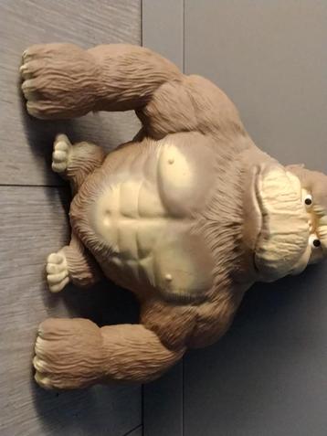 Aap stretch toy beschikbaar voor biedingen