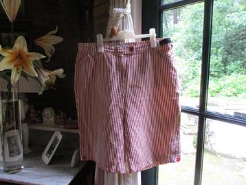 mj/NIEUW! GARDEUR/bermuda/short/46 valt als 44/rood/wit beschikbaar voor biedingen