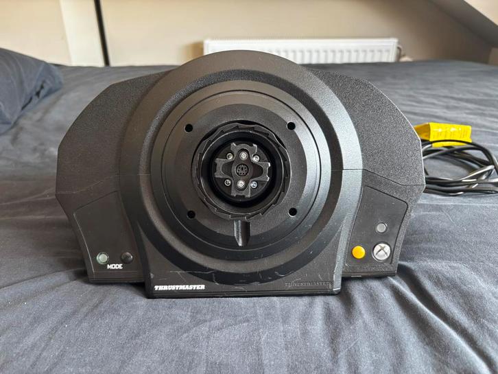Thrustmaster TX-Servo Base (XBOX Series S/X), Spelcomputers en Games, Spelcomputers | Xbox | Accessoires, Zo goed als nieuw, Xbox Series S