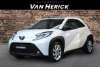 Toyota Aygo X 1.0 VVT-i S-CVT Pulse Automaat | Camera | Clim, Stof, Gebruikt, Zwart, 4 stoelen