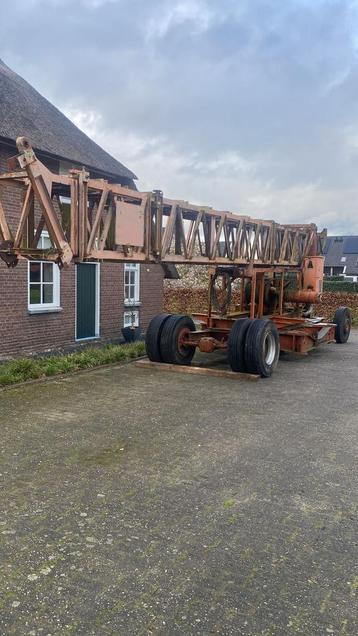 Bouwkraan zendmast Arcomet VK20 beschikbaar voor biedingen