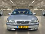 Volvo V70 2.4 Comfort Line Zeer goed onderhouden, bijna 20 j, Auto's, Voorwielaandrijving, 170 pk, Zilver of Grijs, 83 €/maand