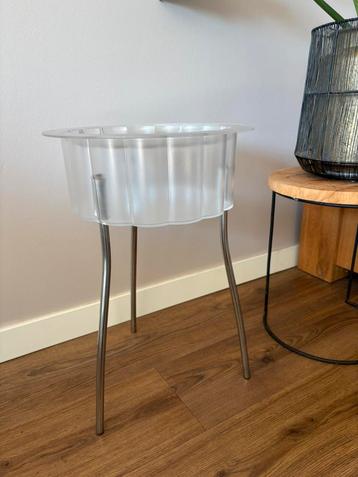Ikea HATTEN vintage tafeltje beschikbaar voor biedingen