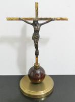 bescheiden kruisbeeld [844], Antiek en Kunst, Ophalen