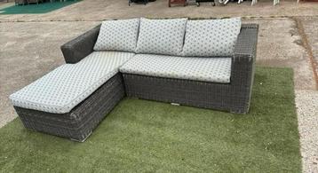Loungeset beschikbaar voor biedingen