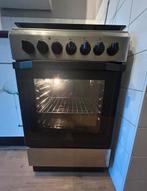 Indesit 4-pits Gasfornuis met Oven – Zeer Goede Staat, Witgoed en Apparatuur, Fornuizen, Zo goed als nieuw, Gas, 85 tot 90 cm