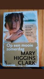 Mary Higgins Clark - Op een mooie zomerdag, Ophalen of Verzenden, Gelezen, Mary Higgins Clark