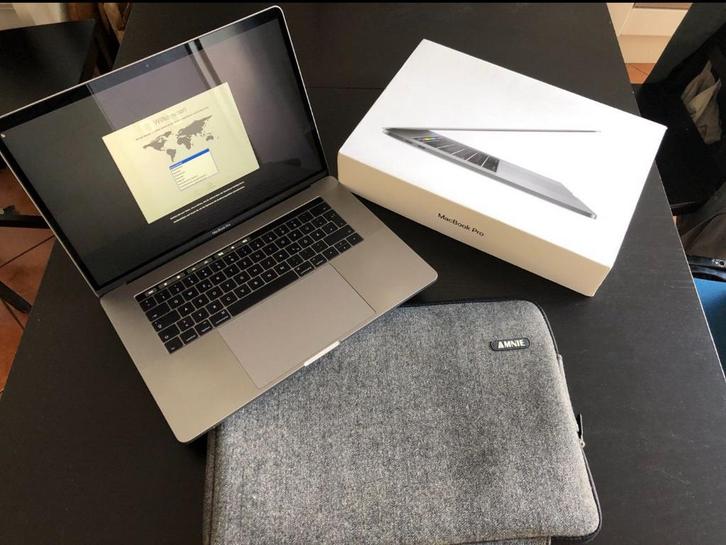 MacBook Pro 15"' (2016)-17, 16GB RAM, Computers en Software, Apple Macbooks, Zo goed als nieuw, MacBook Pro, 15 inch, 2 tot 3 Ghz