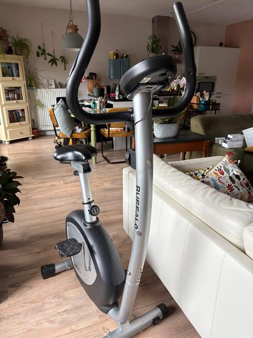 Hometrainer, fiets. Voor revalidatie gebruikt, Sport en Fitness, Fitnessapparatuur, Gebruikt, Hometrainer, Benen, Metaal, Ophalen