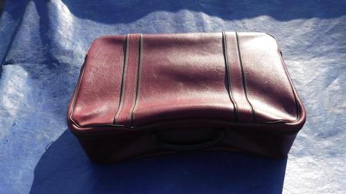 Roodleren reiskoffertje, Sieraden, Tassen en Uiterlijk, Koffers, Gebruikt, Leer, 50 tot 60 cm, Minder dan 35 cm, Ophalen of Verzenden