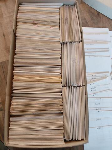 Mega uitzoek partij postzegels Nederland in enveloppen  beschikbaar voor biedingen