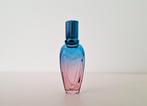 Escada parfum miniatuur Island Kiss - EDT, Ophalen of Verzenden, Zo goed als nieuw, Miniatuur, Gevuld
