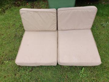 2x 4 kussens voor tuinstoelen of tuinbank. beschikbaar voor biedingen