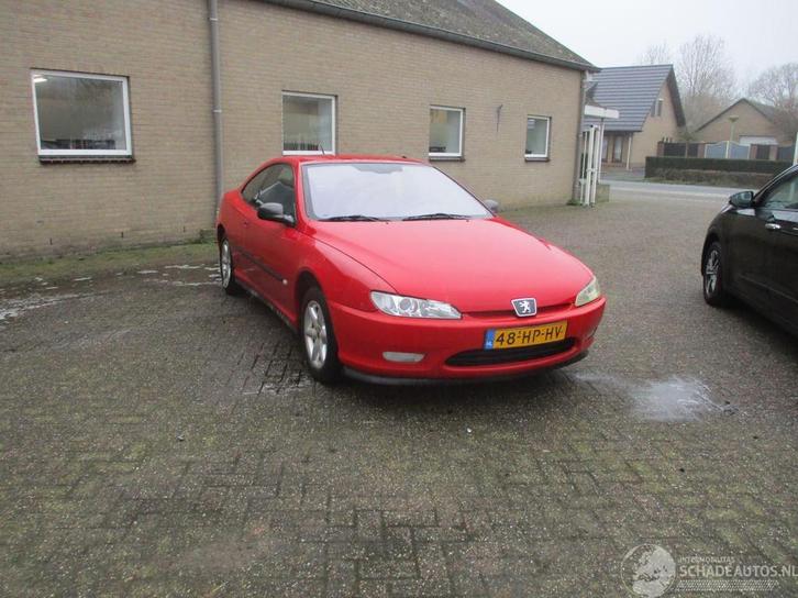 Peugeot 406 Coupe 2.0-16V LPG (bj 2001), Auto diversen, Schadeauto's, Peugeot, Handgeschakeld, LPG, Coupé, Rood
