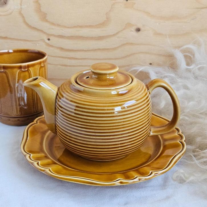 Vintage okergeel koffiepotje geribbeld, Huis en Inrichting, Keuken | Servies, Zo goed als nieuw, Overige typen, Overige stijlen